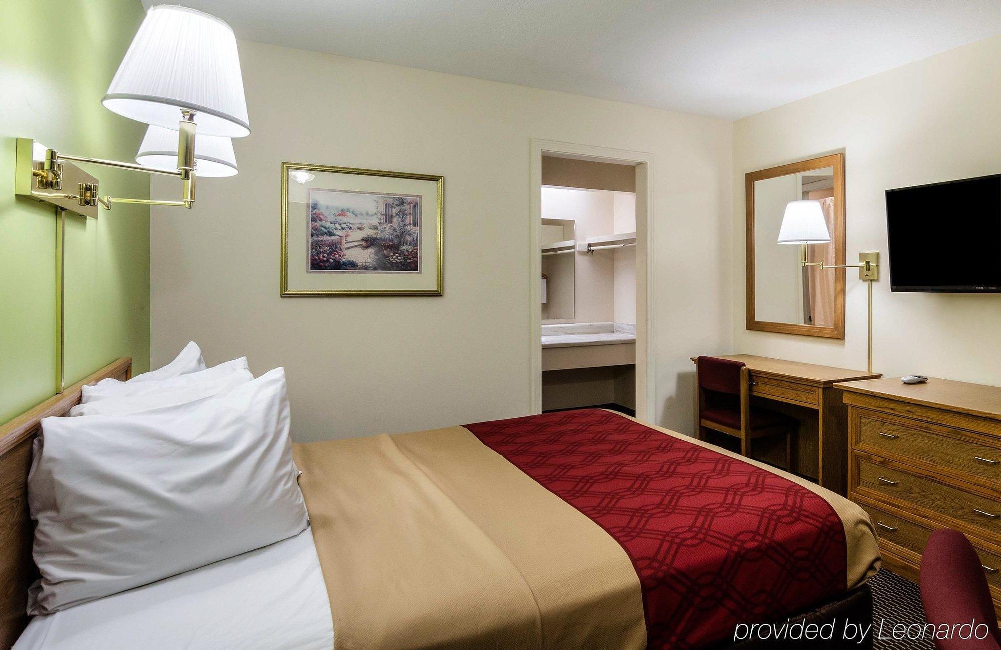 Econo Lodge University Lawrence Dış mekan fotoğraf